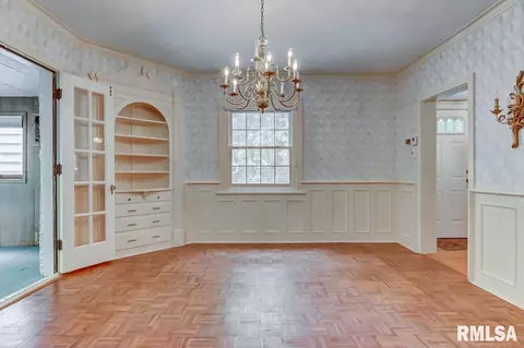 2011 Illini Rd, Springfield, IL 62704 photo 9
