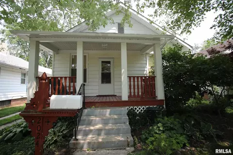 2024 S Pasfield St, Springfield, IL 62704 photo 2