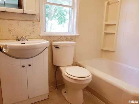 33 Ruth Ct, Springfield, IL 62704 photo 7