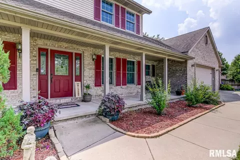 2304 Lake Crest Dr, Springfield, IL 62711 photo 2