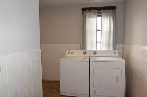 403 S Main St, Abingdon, IL 61410 photo 30