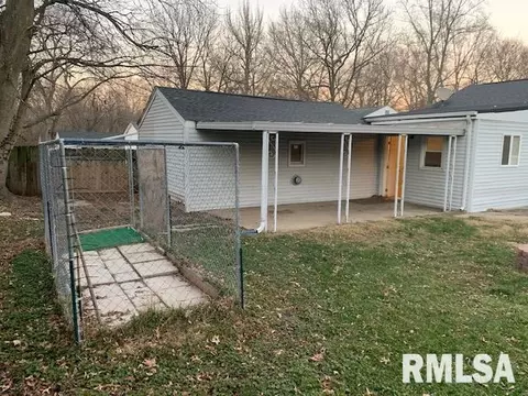 1 Bryant Ln, Springfield, IL 62702 photo 13