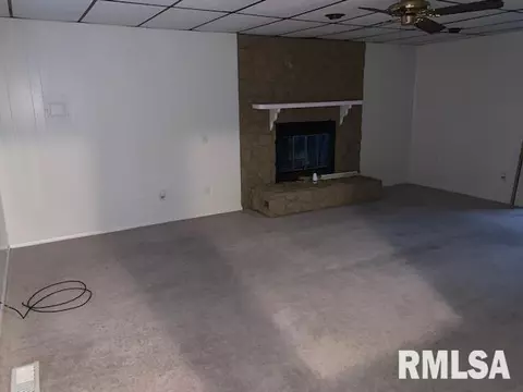 1003 Johnson Ln, Springfield, IL 62702 photo 11