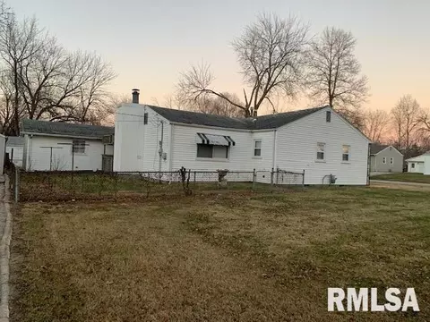 1003 Johnson Ln, Springfield, IL 62702 photo 5