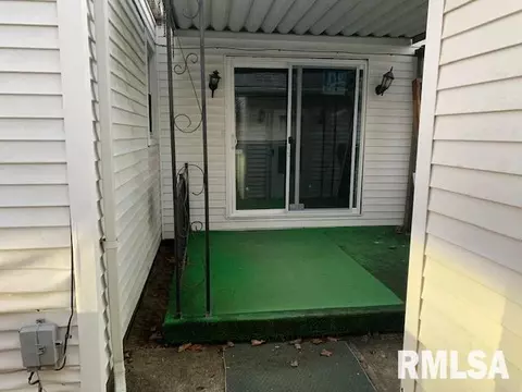 1003 Johnson Ln, Springfield, IL 62702 photo 6