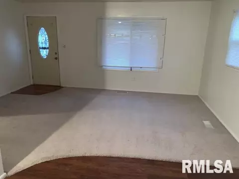 1003 Johnson Ln, Springfield, IL 62702 photo 10