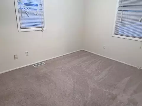 1003 Johnson Ln, Springfield, IL 62702 photo 14