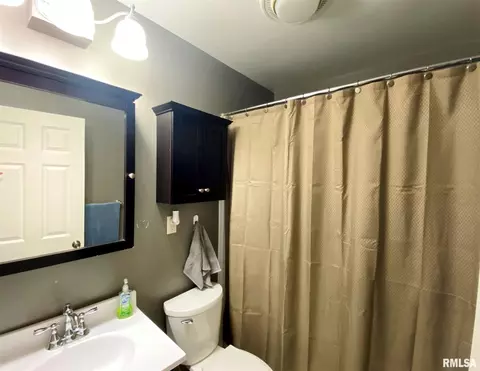 1912 Creighton Rd, Springfield, IL 62703 photo 18