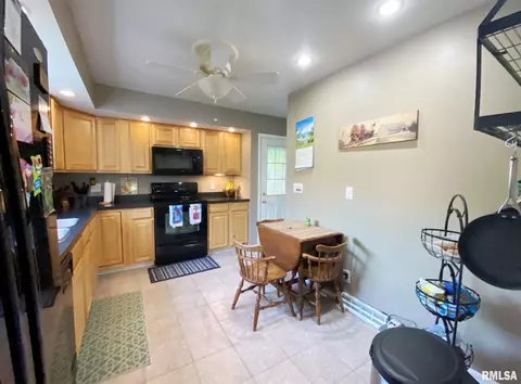 1912 Creighton Rd, Springfield, IL 62703 photo 7