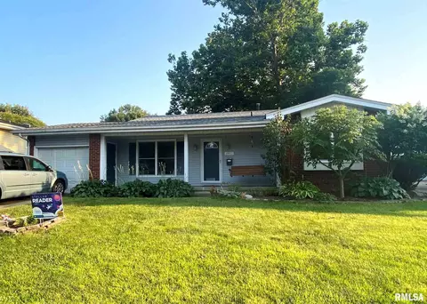 1912 Creighton Rd, Springfield, IL 62703 photo 1