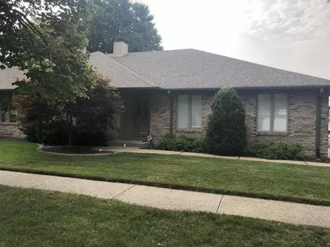 3014 Turning Mill Dr, Springfield, IL 62711 photo 2