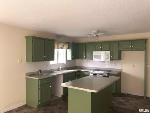 3014 Turning Mill Dr, Springfield, IL 62711 photo 6