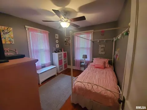 2205 Holmes Ave, Springfield, IL 62704 photo 9
