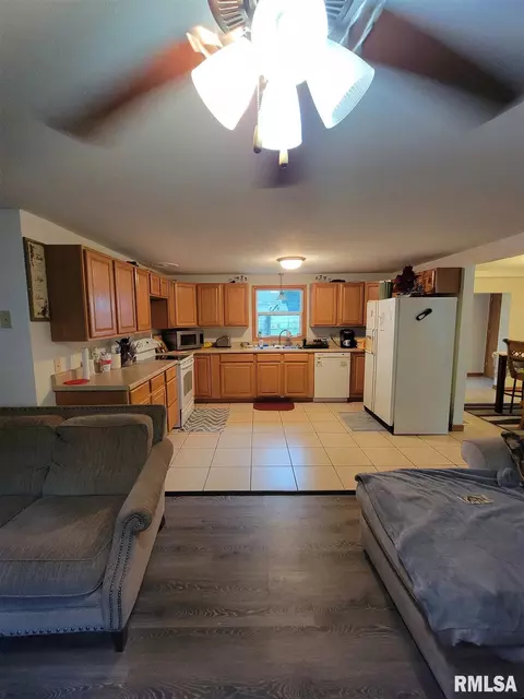 2803 Leonard St, Springfield, IL 62704 photo 13