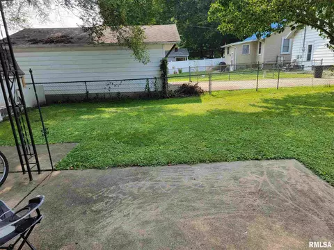 2803 Leonard St, Springfield, IL 62704 photo 12