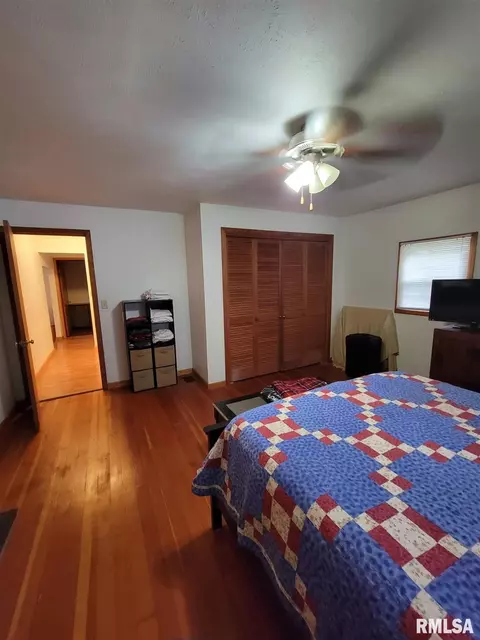 2803 Leonard St, Springfield, IL 62704 photo 9