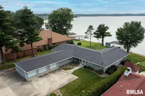 1011 E Lake Shore Dr, Springfield, IL 62712 photo 3