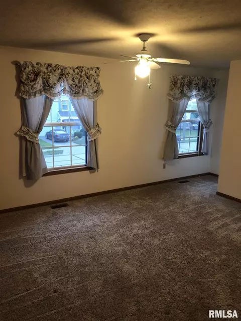 2410 Basil Dr, Springfield, IL 62707 photo 8