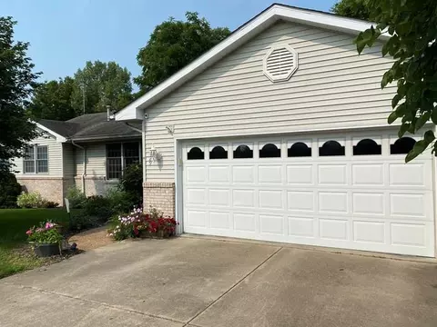 1129 Willowbrook Dr, Springfield, IL 62711 photo 4