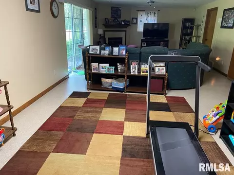 1129 Willowbrook Dr, Springfield, IL 62711 photo 28