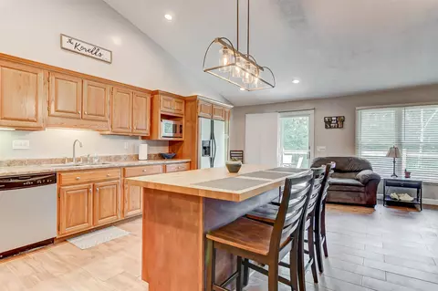 2545 Chapel Hill Dr, Springfield, IL 62702 photo 13