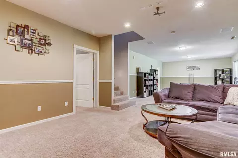 2545 Chapel Hill Dr, Springfield, IL 62702 photo 32