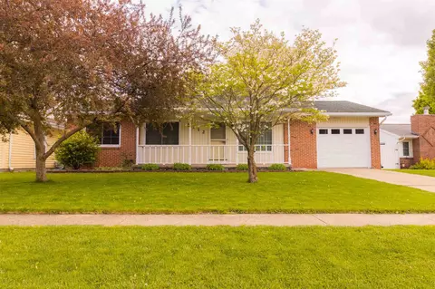 2912 Stokebridge Dr, Springfield, IL 62702 photo 1