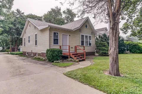 1252-1256 N Milton Ave, Springfield, IL 62702 photo 3