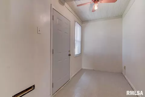 1252-1256 N Milton Ave, Springfield, IL 62702 photo 5