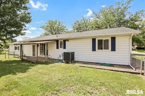 2004 Scarbrough Rd, Springfield, IL 62702 photo 24