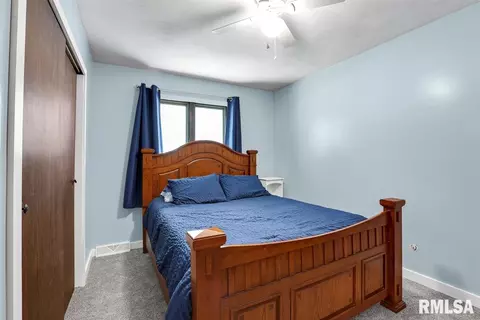 2004 Scarbrough Rd, Springfield, IL 62702 photo 12