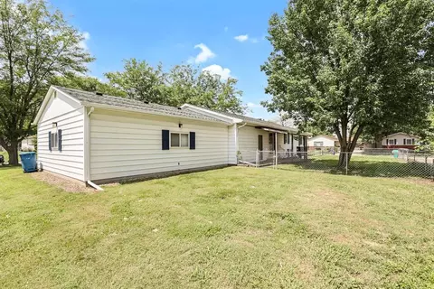 2004 Scarbrough Rd, Springfield, IL 62702 photo 23