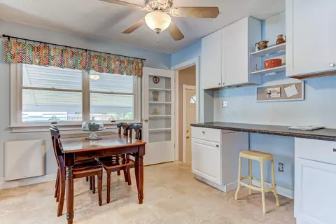 6 Groton Dr, Springfield, IL 62702 photo 9