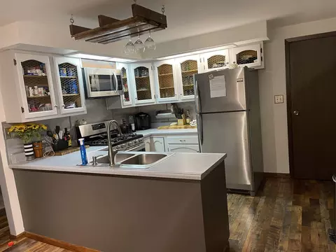 409 S Pearl St, Bluffs, IL 62621 photo 5