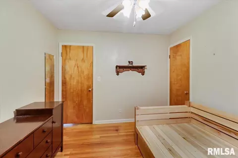 2116 Parkview Dr, Springfield, IL 62704 photo 10