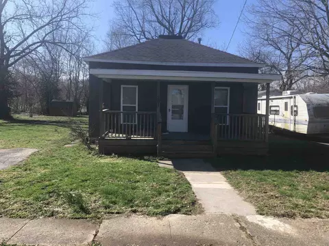 201 E Piper St, Bluffs, IL 62621 photo 1