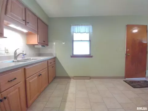 3017 Trinity Ave, Springfield, IL 62702 photo 12