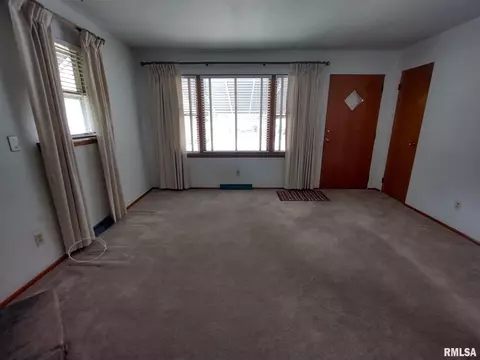 3017 Trinity Ave, Springfield, IL 62702 photo 10