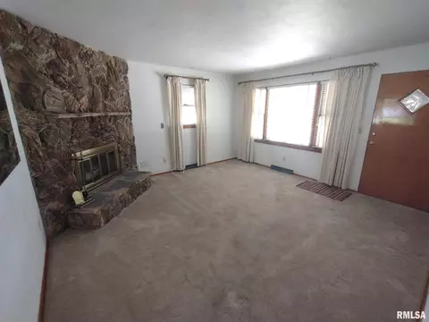 3017 Trinity Ave, Springfield, IL 62702 photo 8