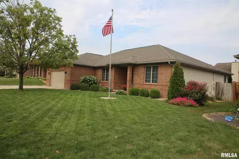 3190 Otter Ln, Springfield, IL 62712 photo 1
