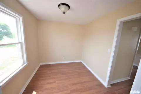 509 W Washington St, Springfield, IL 62704 photo 24