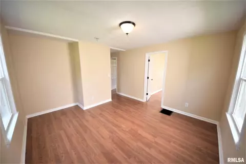 509 W Washington St, Springfield, IL 62704 photo 8