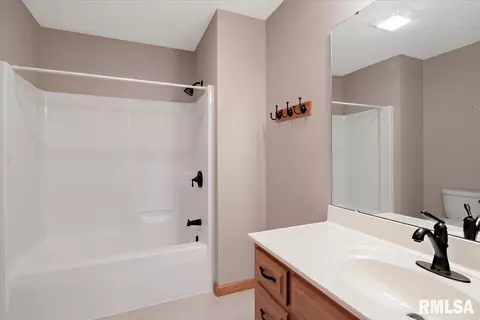 5108 Manhattan Dr, Springfield, IL 62711 photo 22
