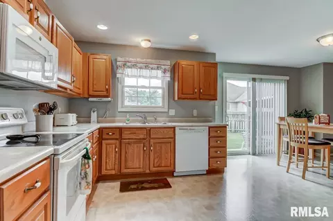 1000 Latigo Ln, Springfield, IL 62712 photo 12