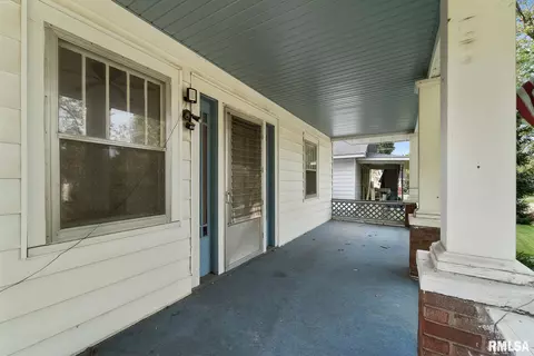 2509 S 9th St, Springfield, IL 62703 photo 4