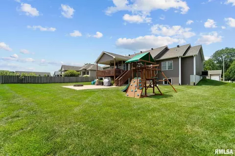 608 Black Hills Dr, Springfield, IL 62711 photo 48