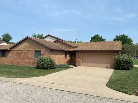 917 Rickard Ct, Springfield, IL 62704 photo 1