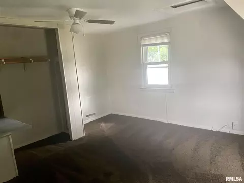 1703 Griffiths Ave, Springfield, IL 62702 photo 7