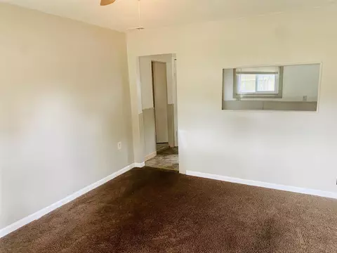 1703 Griffiths Ave, Springfield, IL 62702 photo 8