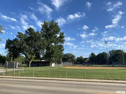 1703 Griffiths Ave, Springfield, IL 62702 photo 10